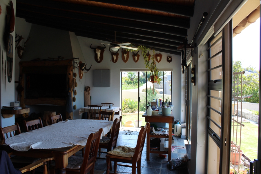 4 Bedroom Property for Sale in Santareme Eastern Cape